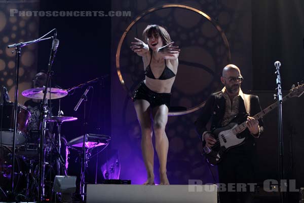 JEANNE CHERHAL - 2010-03-09 - PARIS - Le Bataclan - 
